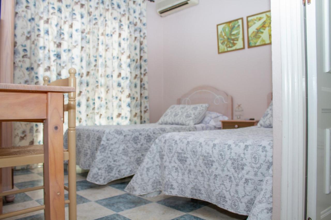 Habitaciones Hernandez Carboneras Ngoại thất bức ảnh